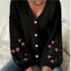 Plus Size Mushroom Embroidered Cardigan, Casual V Neck Lantern Sleeve Button